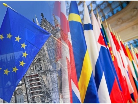 Как купить косметику в Украине, находясь за границей?