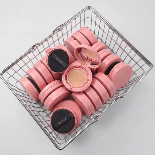 Адаптивний мінеральний кушон для макіяжу Moday Mineral Blur Skin Cushion з ефектом м’якого фокусу 15 г