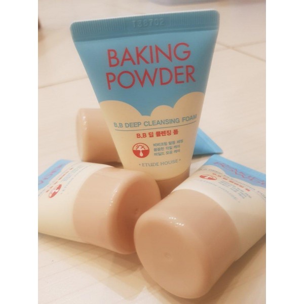 Пенка для умывания и демакияжа ETUDE HOUSE Baking Powder BB Deep Cleansing Foam MINI 30 мл Пенка для умывания и демакияжа ETUDE HOUSE Baking Powder BB Deep Cleansing Foam MINI 30 мл