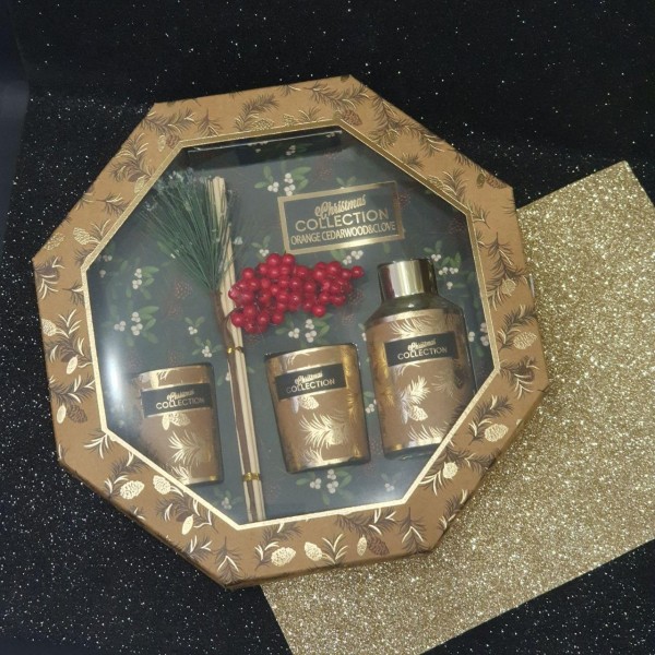 Подарунковий набір з аромодиффузором та свічками Pepco Christmas Collection