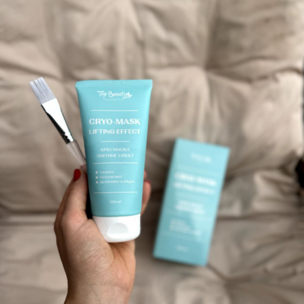 Кріо-маска ліфтинг ефект зі спіруліною та олією авокадо Top Beauty Cryo-Mask Lifting Effect 150 мл Кріо-маска ліфтинг ефект зі спіруліною та олією авокадо Top Beauty Cryo-Mask Lifting Effect 150 мл