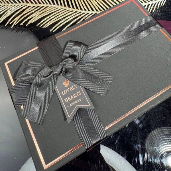 Подарунковий набір декоративної косметики Black Friday PRO makeup Подарунковий набір декоративної косметики Black Friday PRO makeup