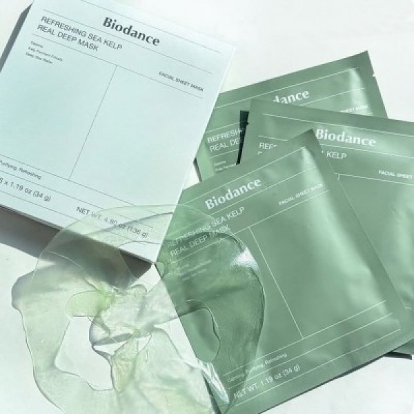 Гідрогелева маска для обличчя з морськими водоростями Biodance Refreshing Sea Kelp Real Deep Mask 34 г Гідрогелева маска для обличчя з морськими водоростями Biodance Refreshing Sea Kelp Real Deep Mask 34 г