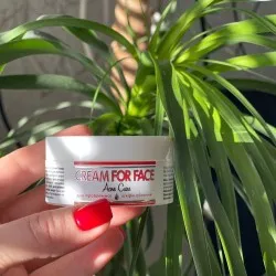Крем для проблемної та жирної шкіри обличчя з проявом акне Top Beauty 50 мл